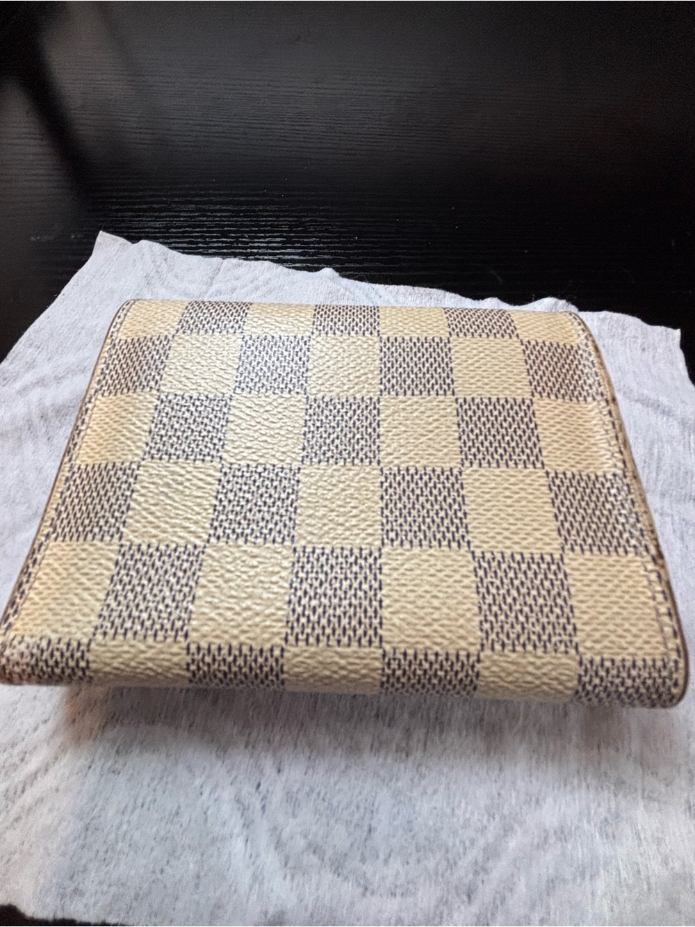 Authentic Louis Vuitton Victorine Wallet Damier Azur - Very Good Condition - Picture 4 of 10